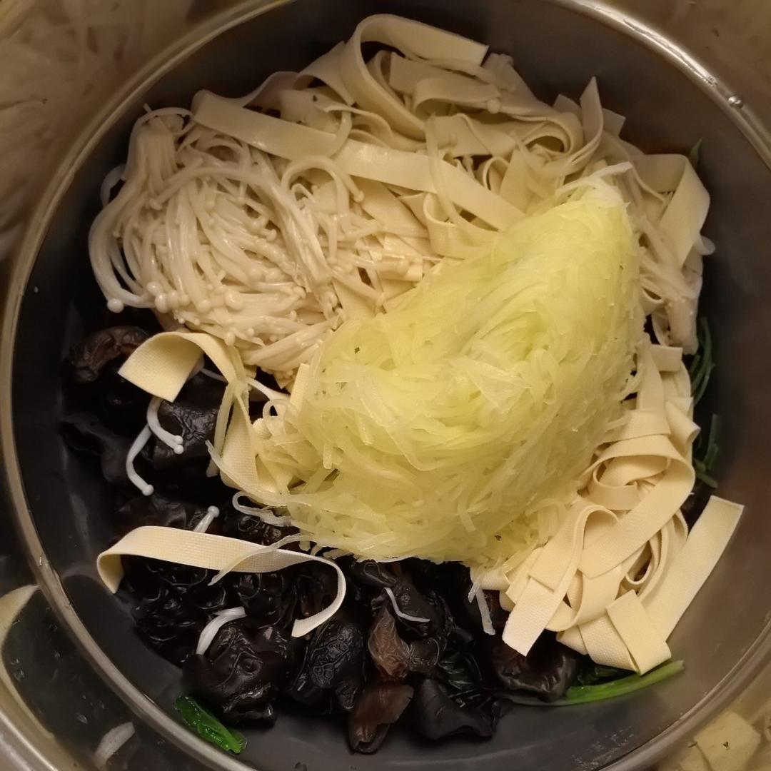 全網(wǎng)最佳減肥美食:涼拌合萊的做法 步驟3