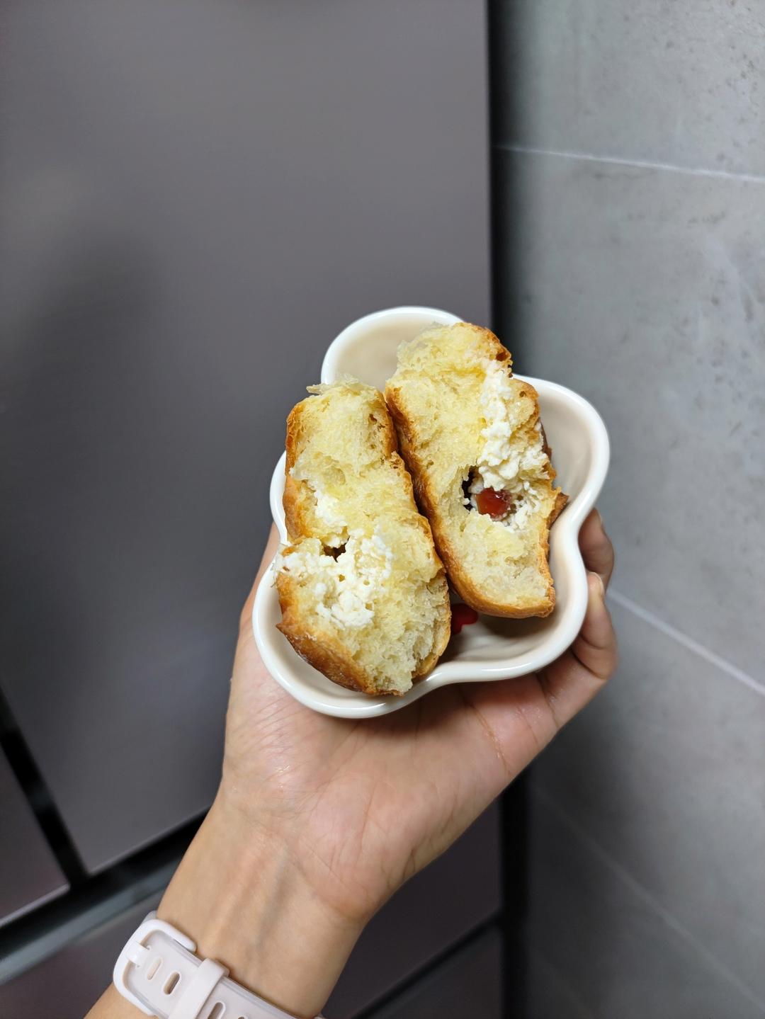 奶酪馅蔓越莓面包