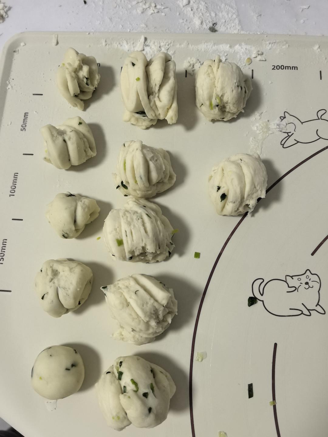 葱油花卷，一根筷子卷出漂亮的造型