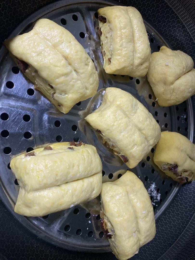 南瓜红枣馒头