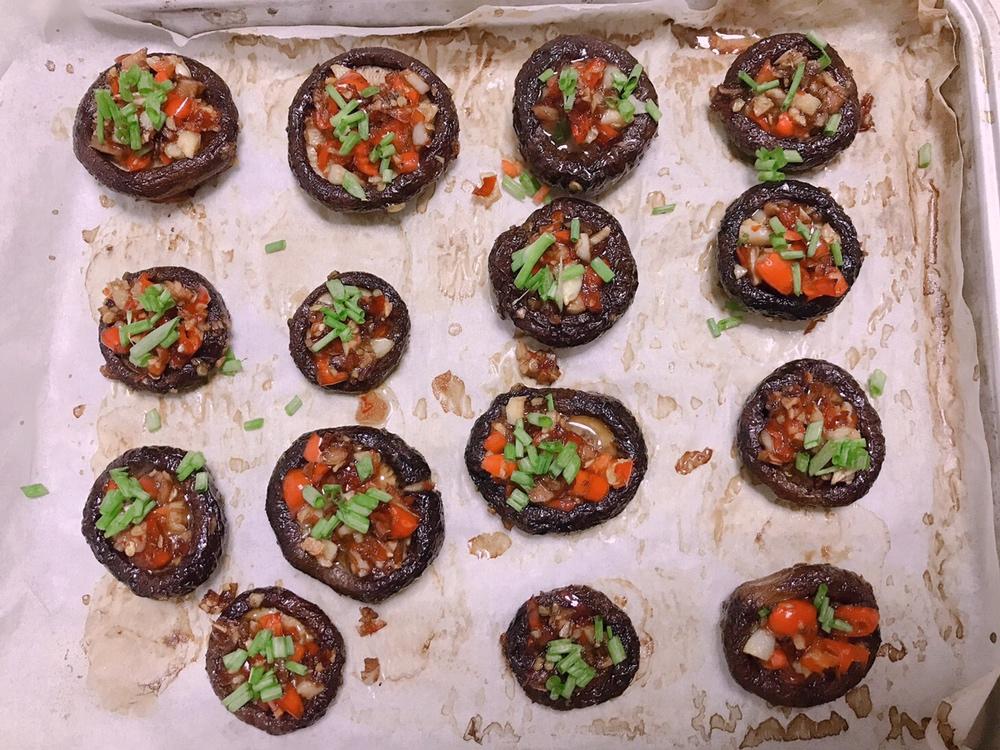 蒜蓉孜然烤香菇