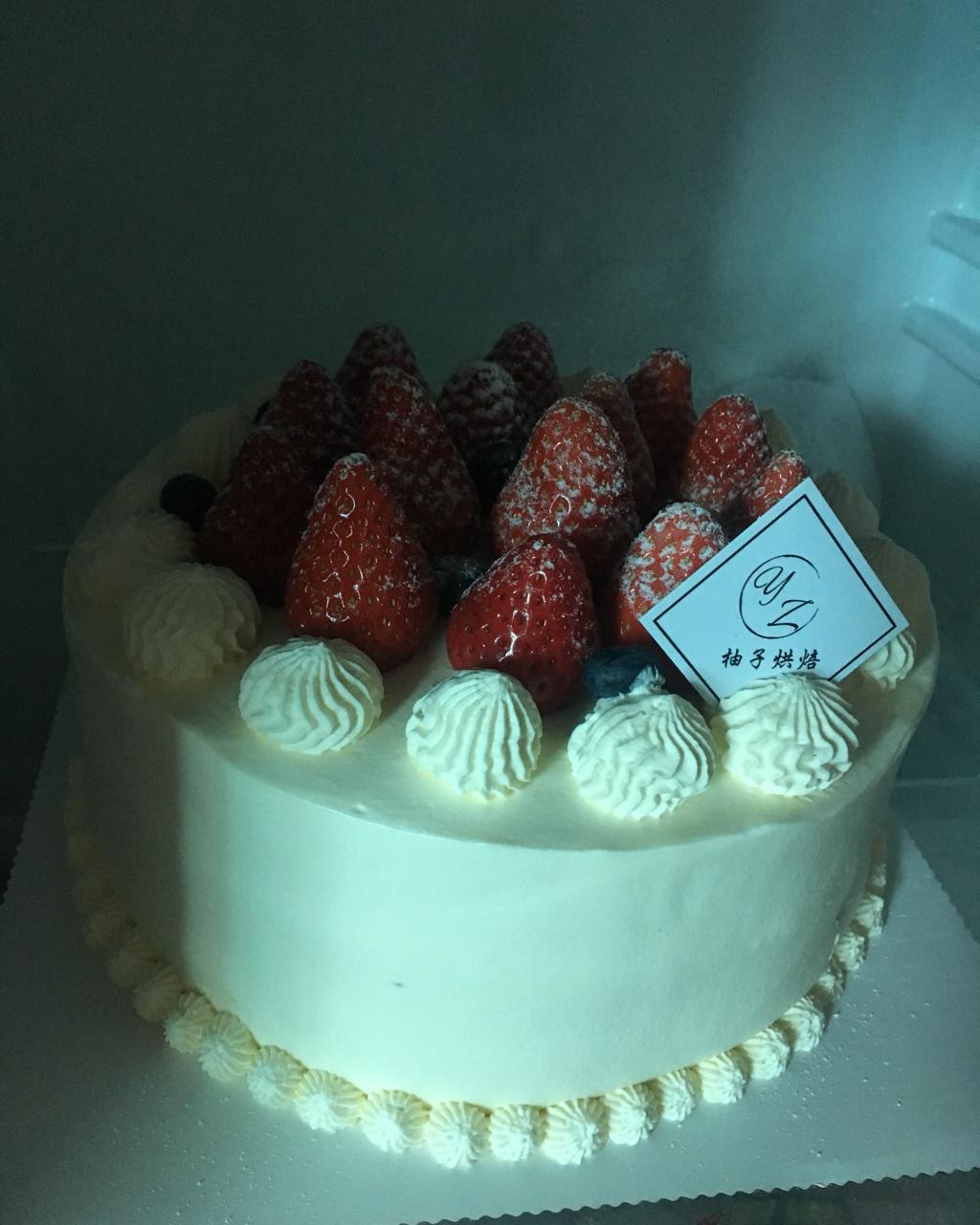 草莓淡奶油蛋糕