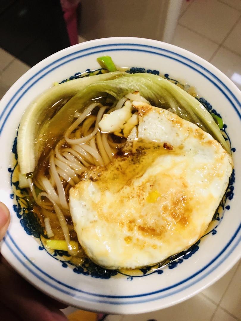 最美不过那碗阳春面