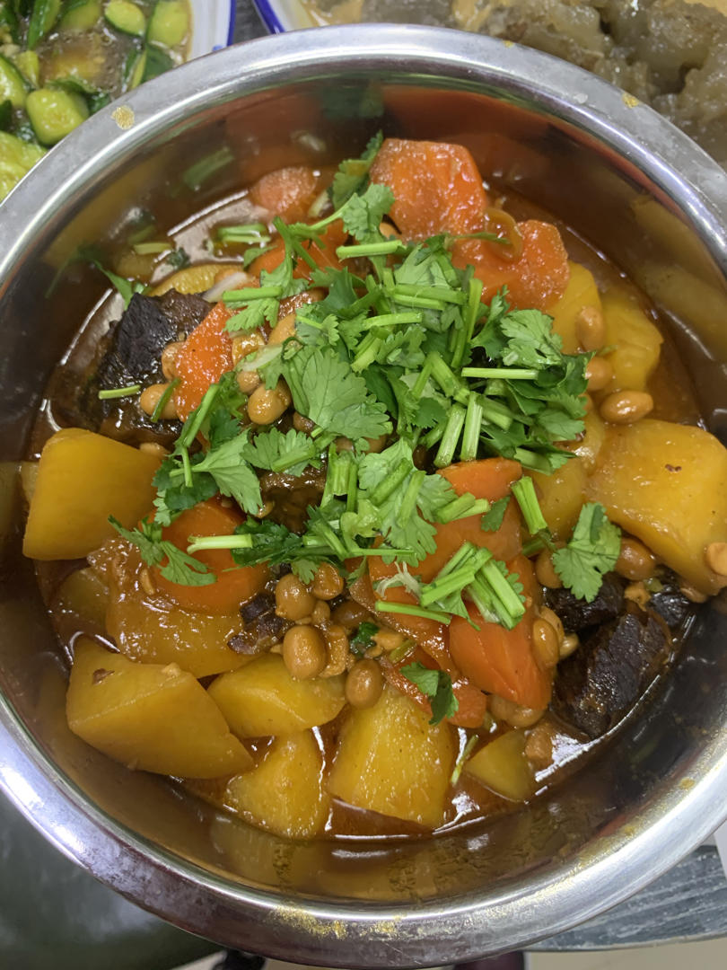 番茄土豆炖牛腩