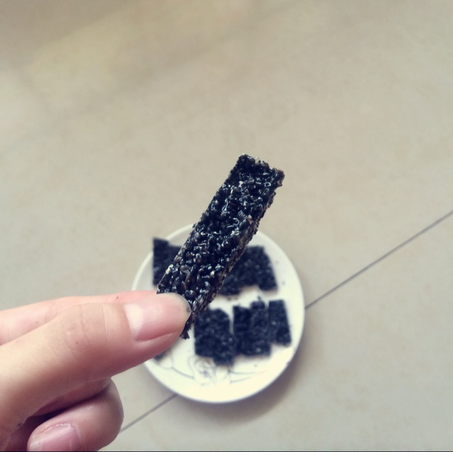 黑芝麻糖