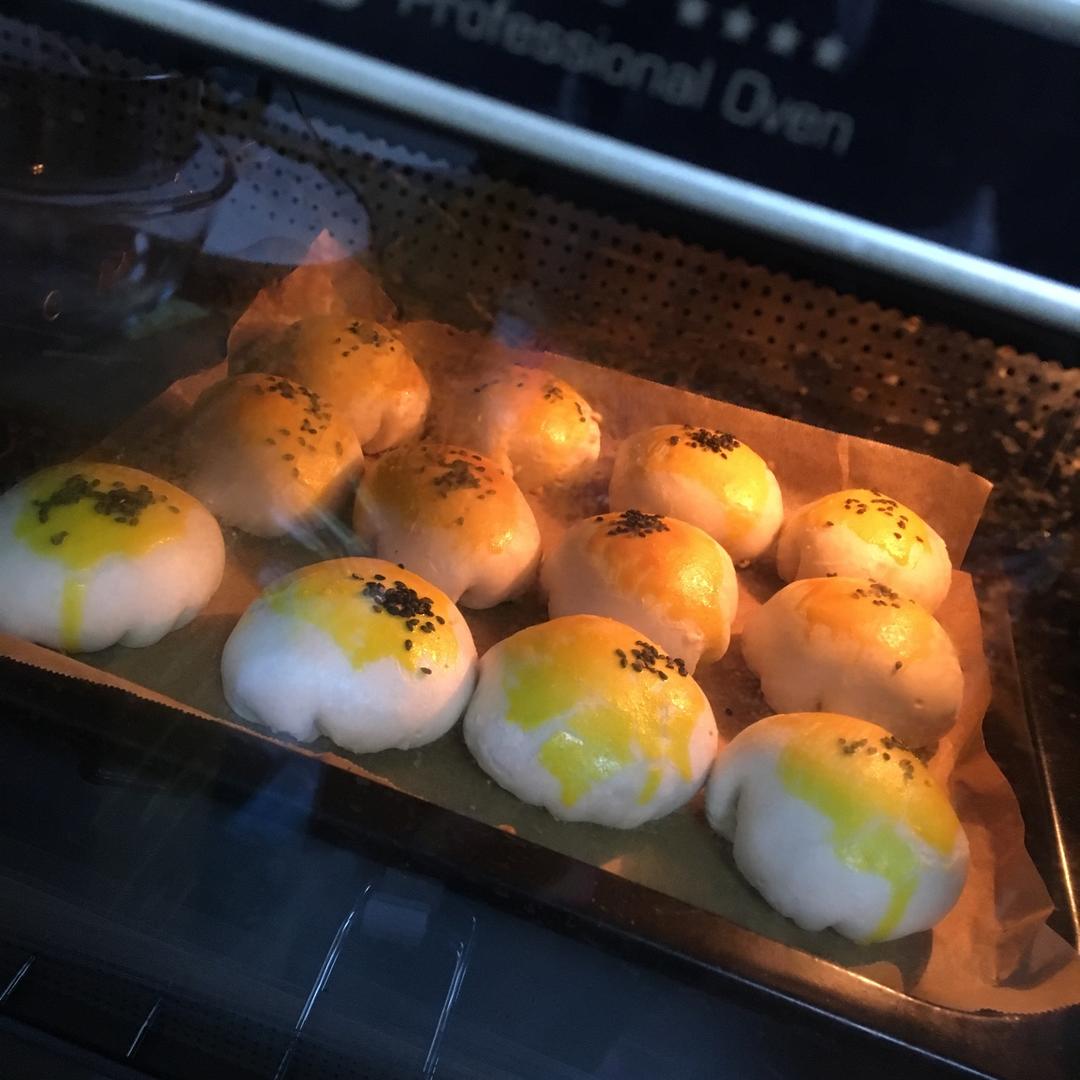 泳式鲜肉榨菜月饼
