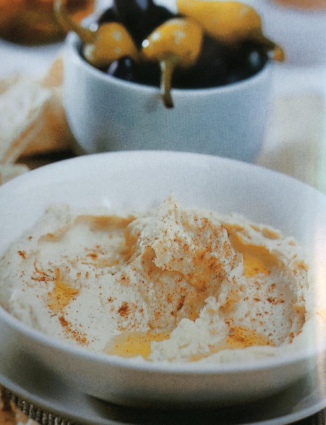 红辣椒鹰嘴豆泥