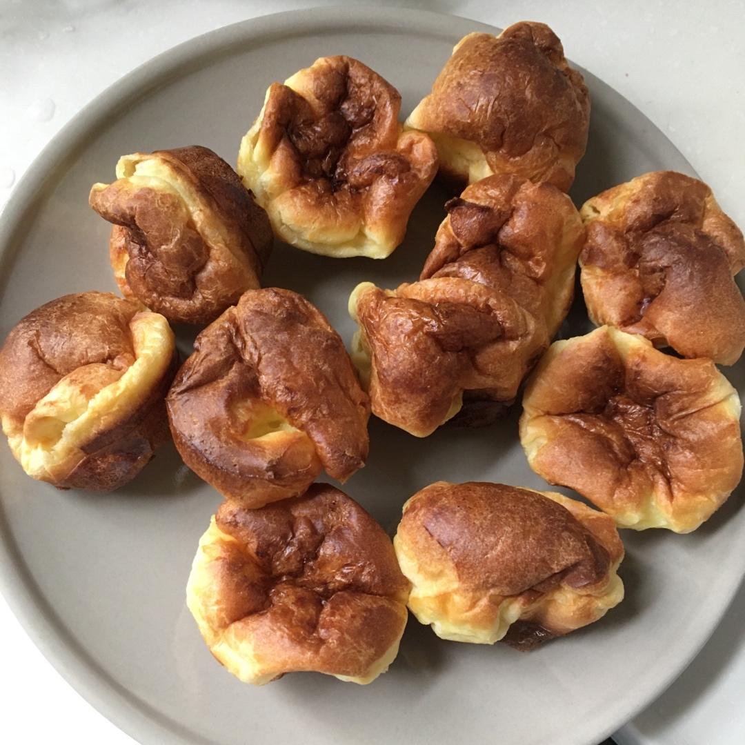 香味浓郁——约克郡布丁 Yorkshire Pudding（不是布丁的布丁）