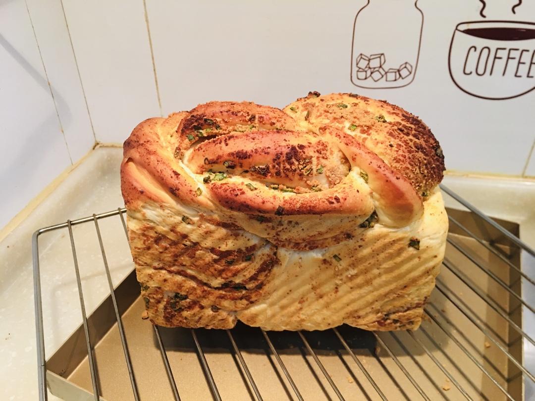 香葱肉松手撕吐司