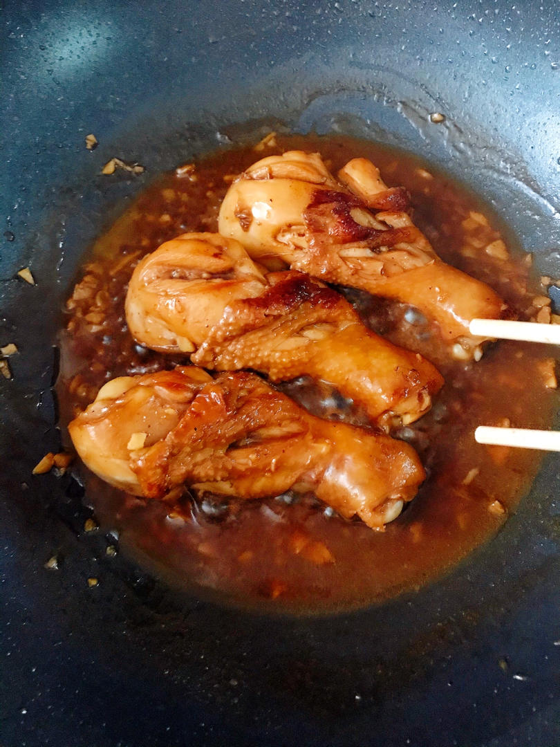 百吃不厌的蒜香鸡腿，孩子吵着天天吃