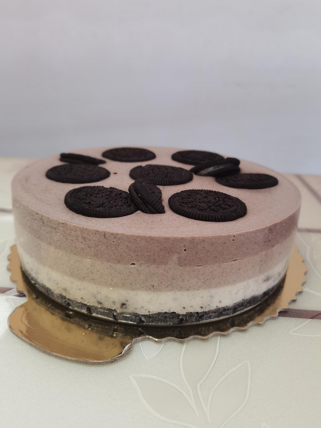 奥利奥酸奶慕斯蛋糕（8寸）