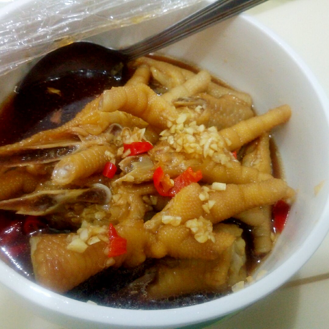 香辣蒜香凉拌爽脆鸡脚