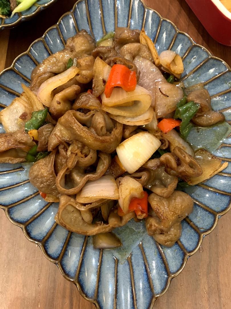 爆炒肥肠