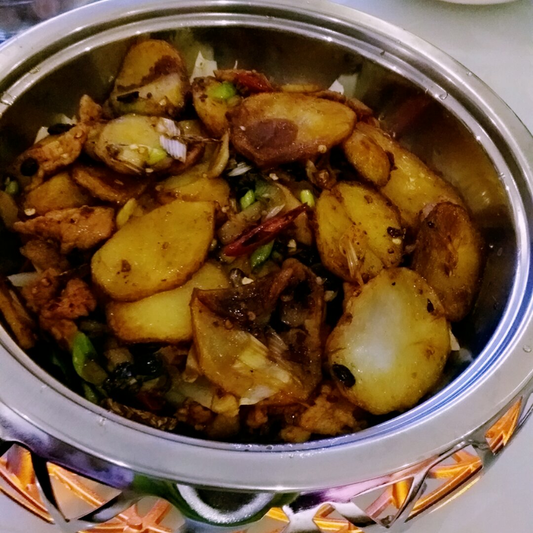 干锅土豆片