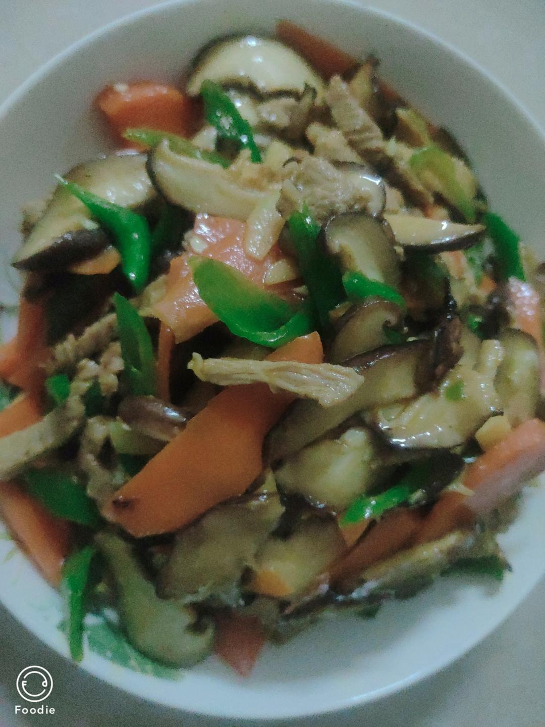 香菇炒肉｜贼香