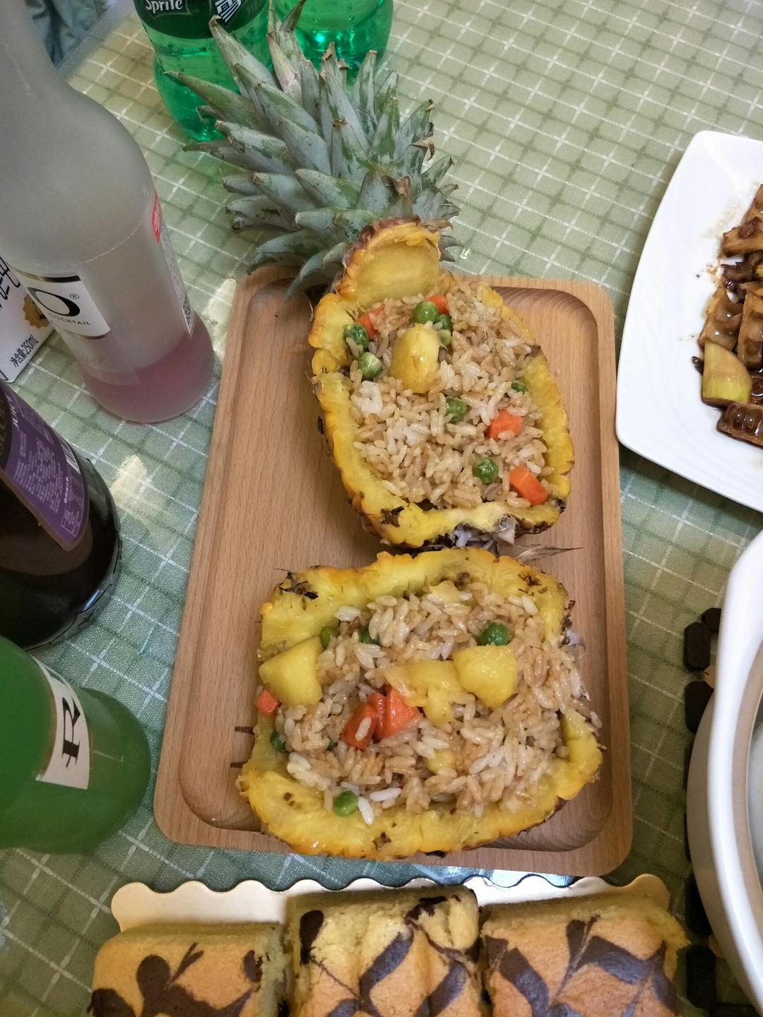 菠萝饭