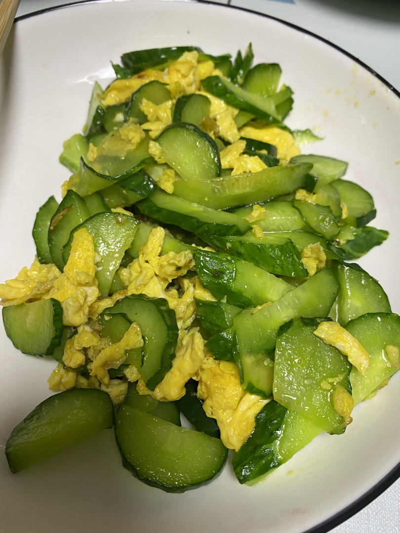 黄瓜炒鸡蛋