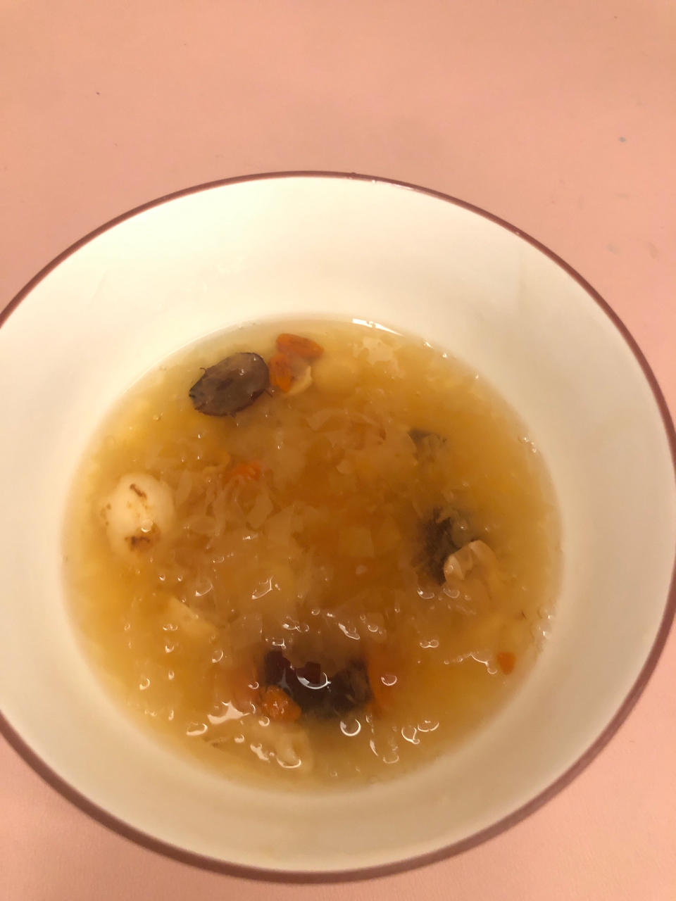 红枣银耳莲子羹（有出胶质、出胶，懒人的电压力锅版）