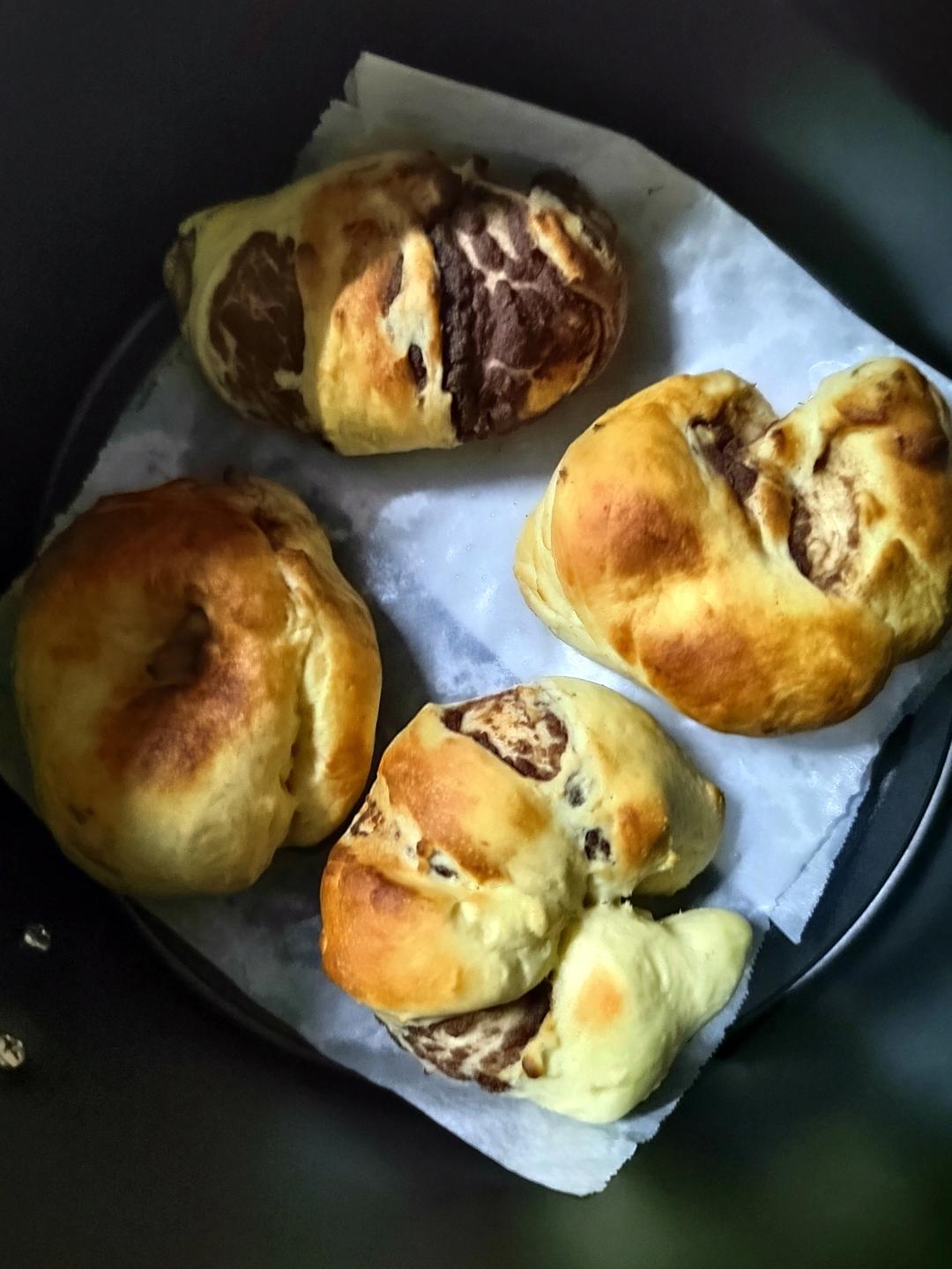 简单易学的红豆沙面包圈