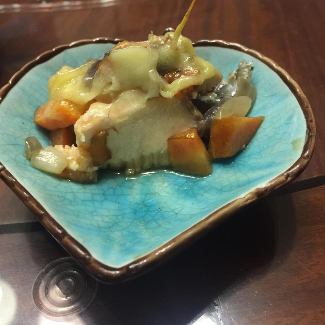 锡纸烤三文鱼  （Salmon Baked in Foil）