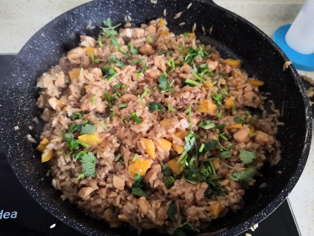 【健康三餐】香喷喷孜然鸡肉闷饭