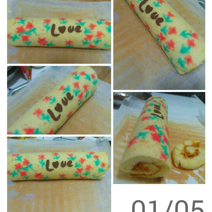 清新碎花手绘蛋糕卷