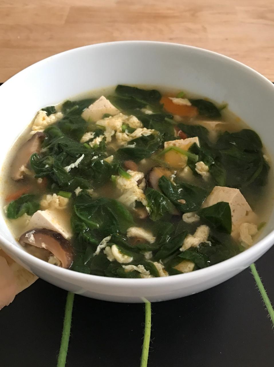 菠菜豆腐汤