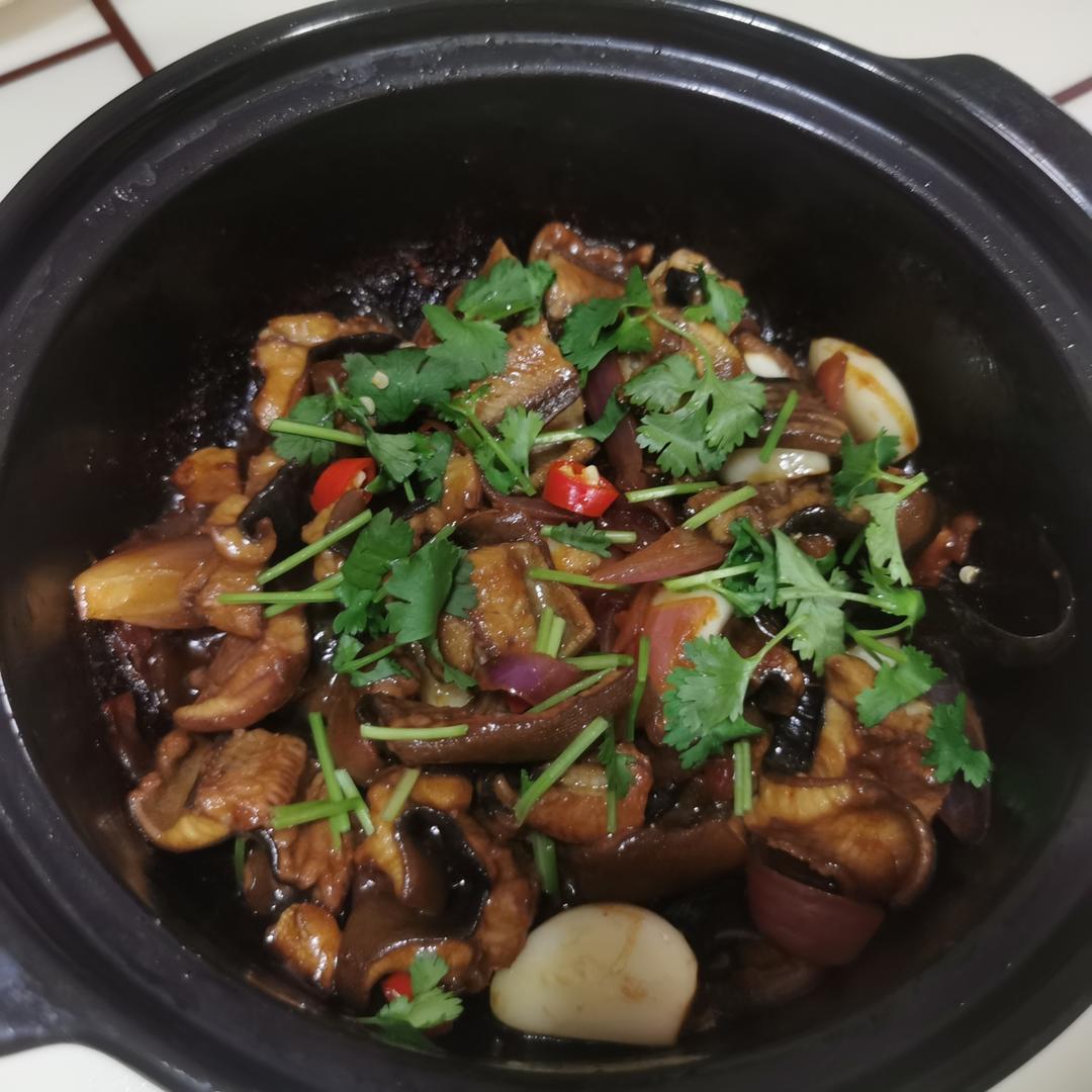 啫啫黄鳝煲(经典粤菜)