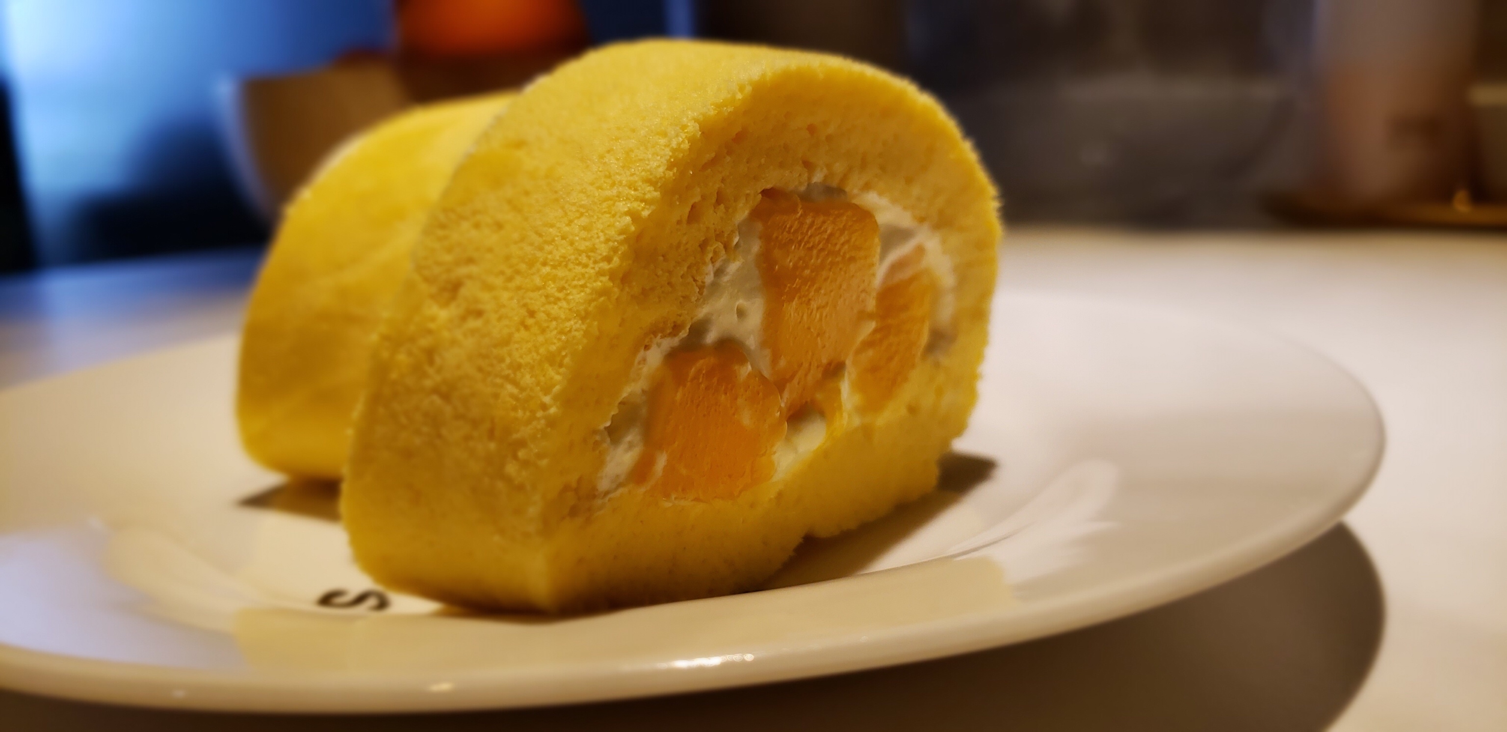 舒芙蕾版的芒果榴莲奶油卷的做法