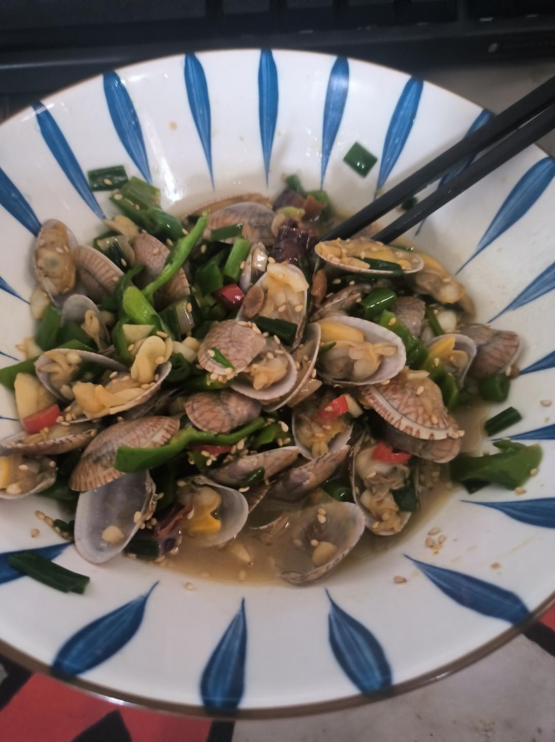 5分钟快手菜❗️秒杀路边摊爆炒花甲～好吃到爆