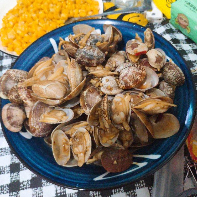 🔥超级简单的辣炒花蛤～味道绝对好吃到舔壳