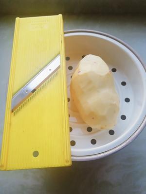 宁夏正版洋芋擦擦的做法 步骤1
