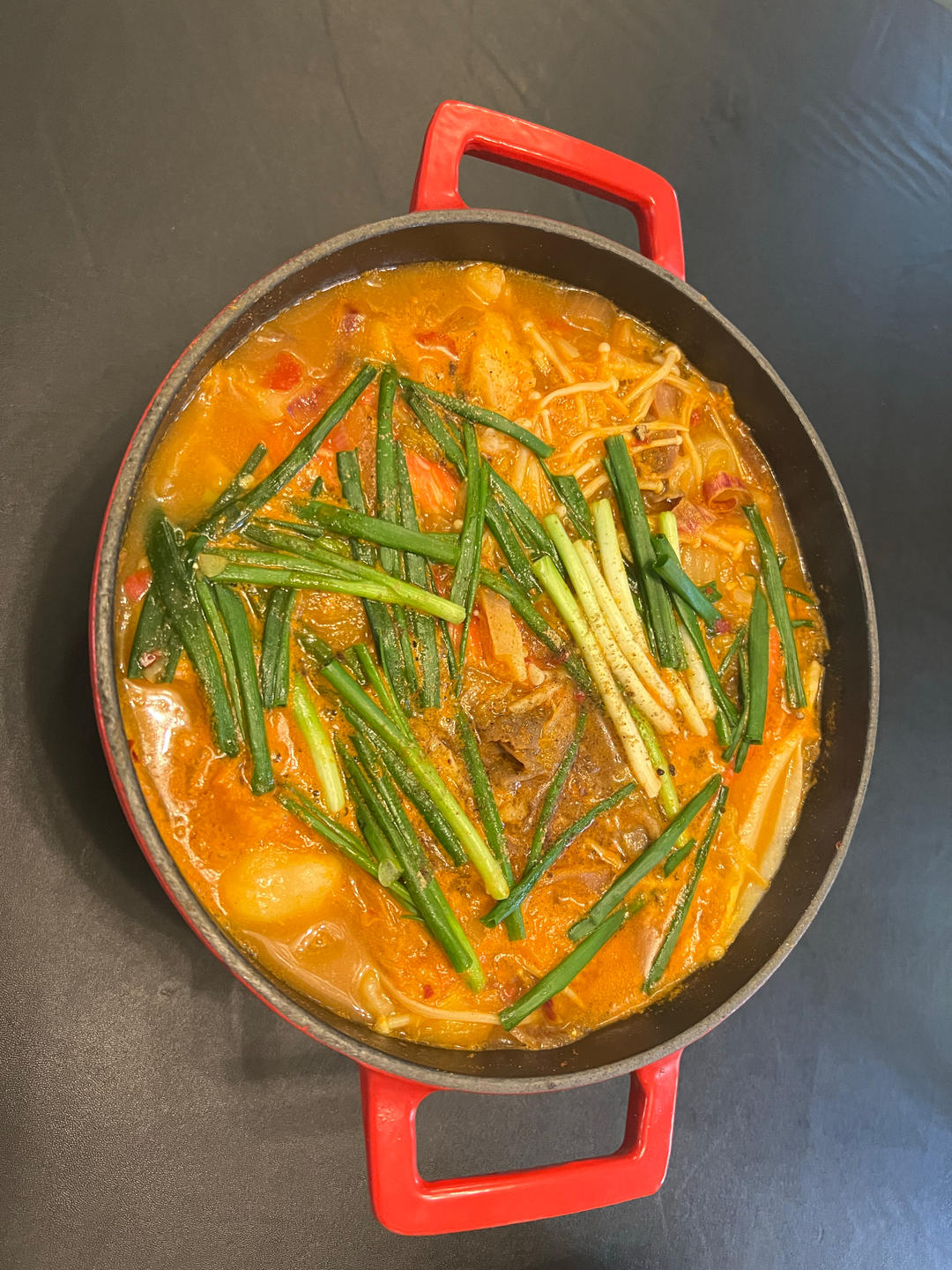 梨泰院同款 泡菜肥牛豆腐汤