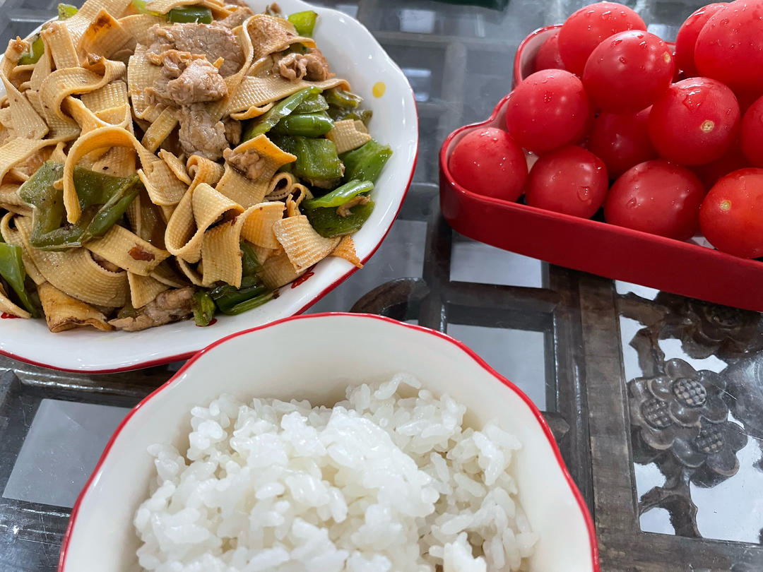 青椒肉丝千张小炒