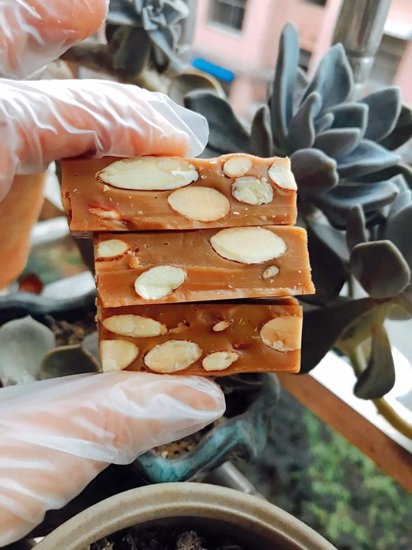 海盐杏仁太妃糖