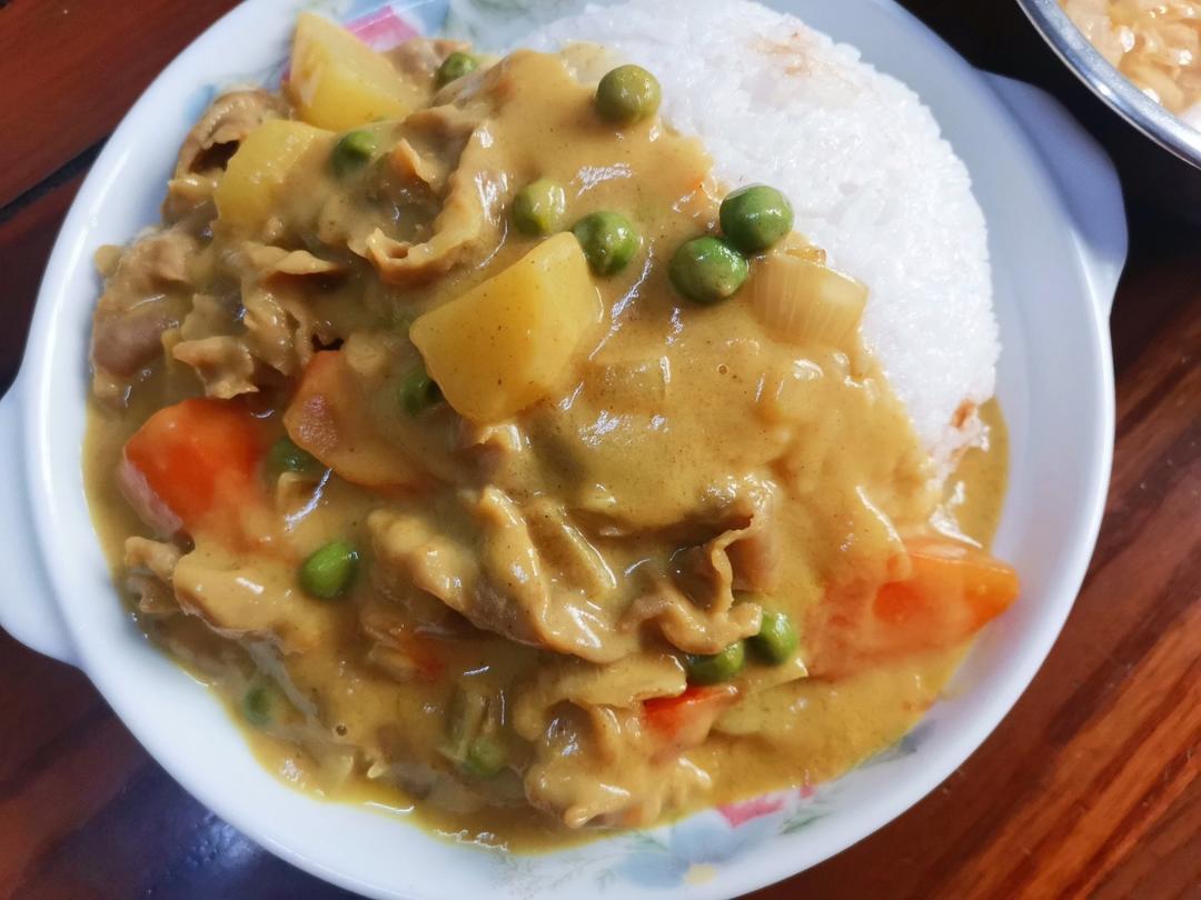 咖喱肥牛饭