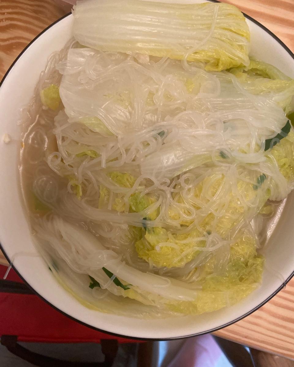 白菜粉丝鱼丸汤