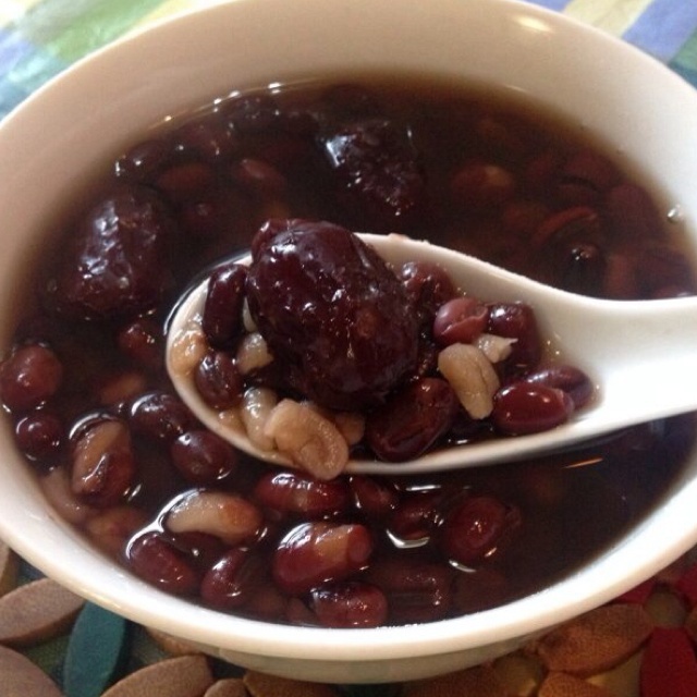 小竹-5做的枣汁红豆汤