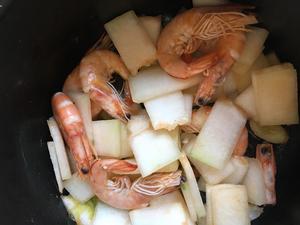 冬瓜虾汤的做法 步骤3