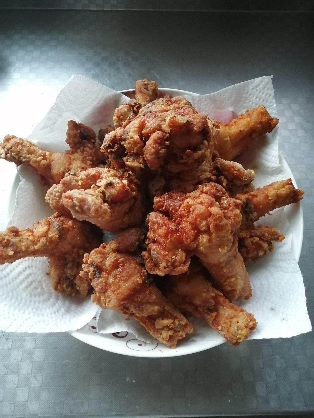 蒜香炸鸡翅
