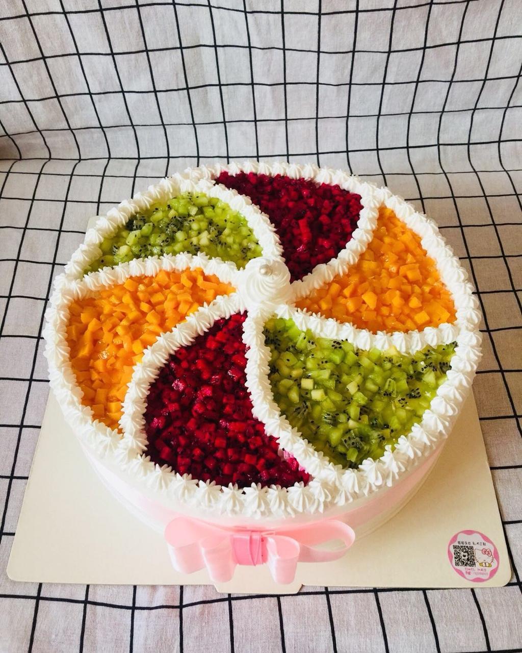8寸水果生日蛋糕