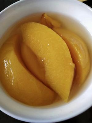 黄桃罐头的做法 步骤2