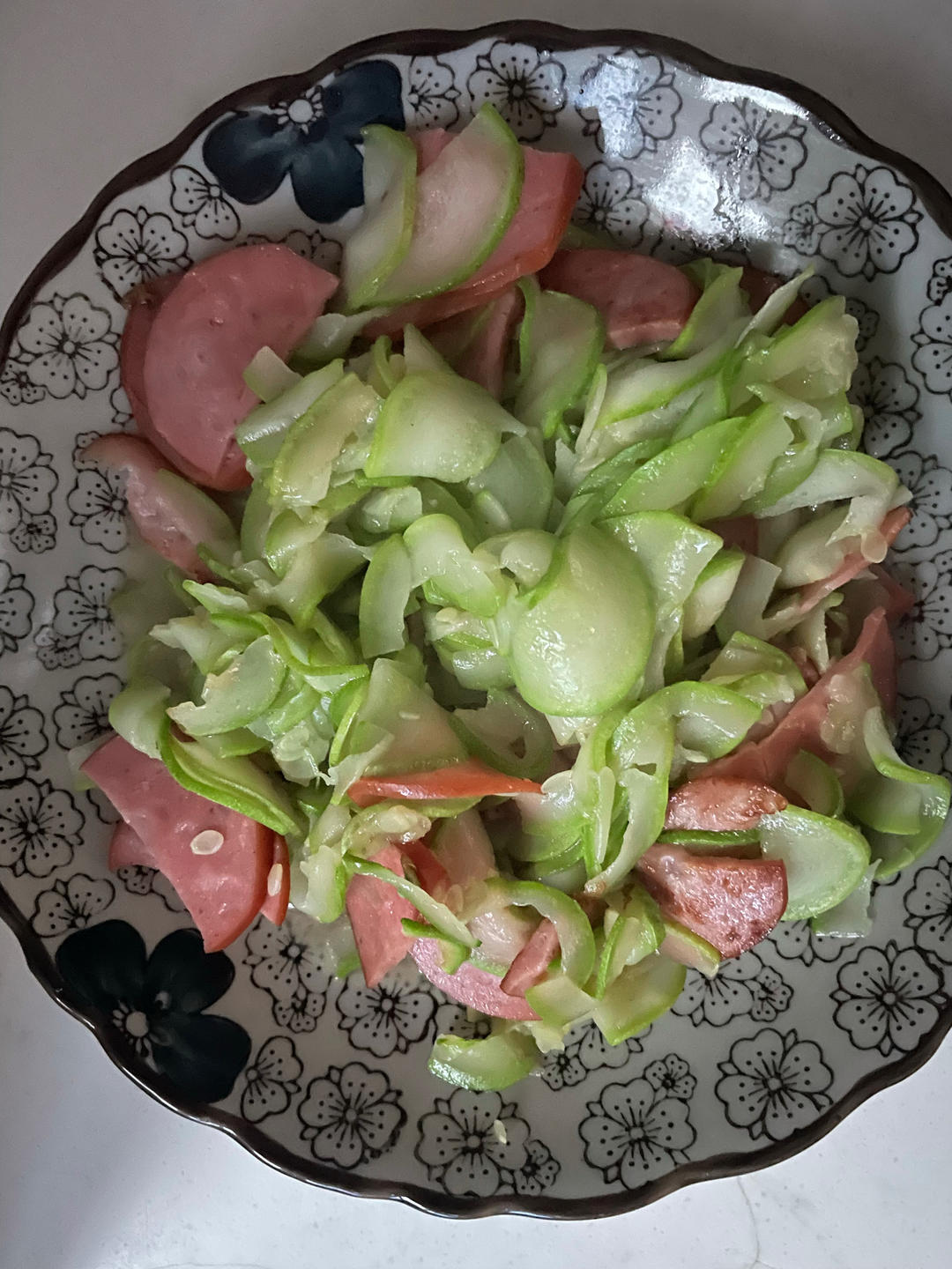 西葫芦炒火腿肠
