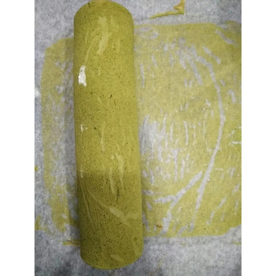 抹茶草莓蛋糕卷