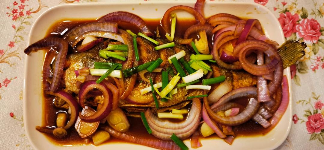 红烧大黄鱼