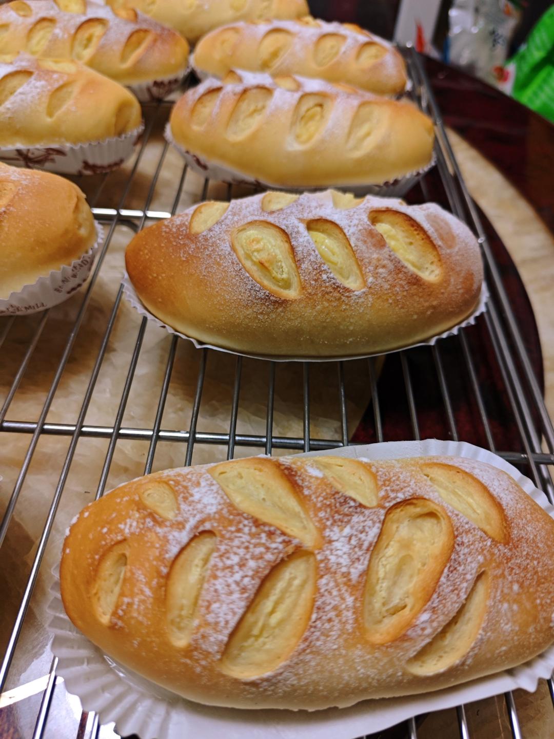 榴莲芝士软欧包