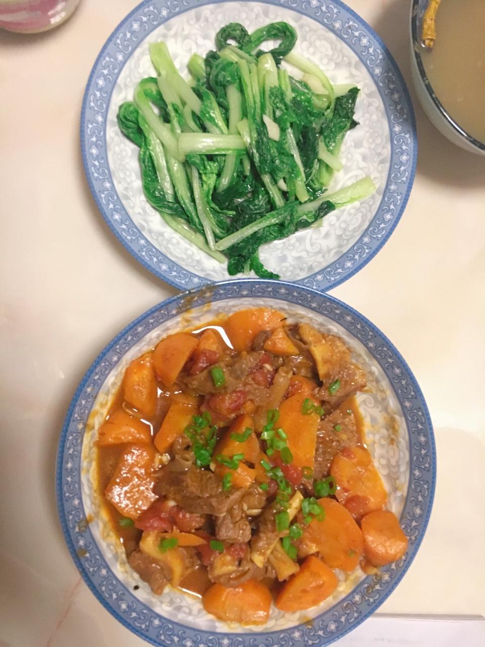 番茄奶油炖牛肉