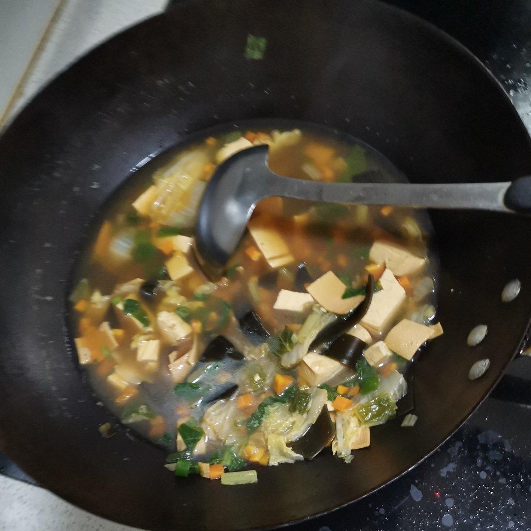 这豆腐汤太鲜美了