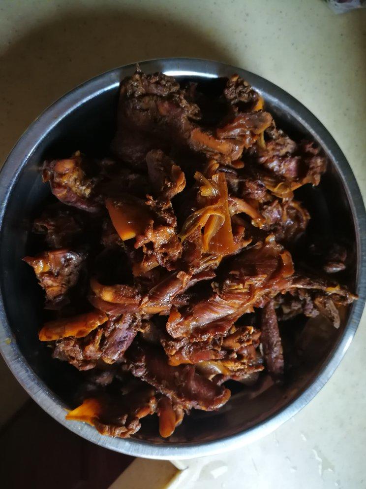 电饭锅之自制周黑鸭鸭锁骨