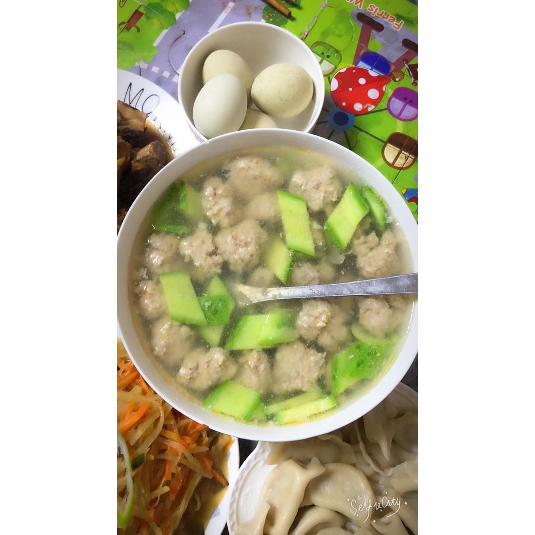 黄瓜肉丸汤 Cucumber & Meatball Soup